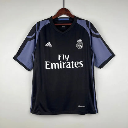 MAILLOT RETRO REAL MADRID 2016/2017