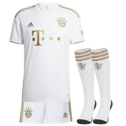 KIT ENFANT BAYERN 2022-2023